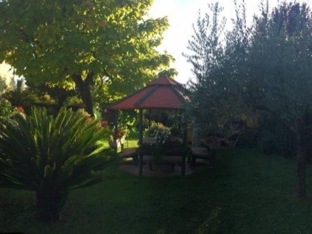 Villa in vendita a Castelnuovo Magra SP