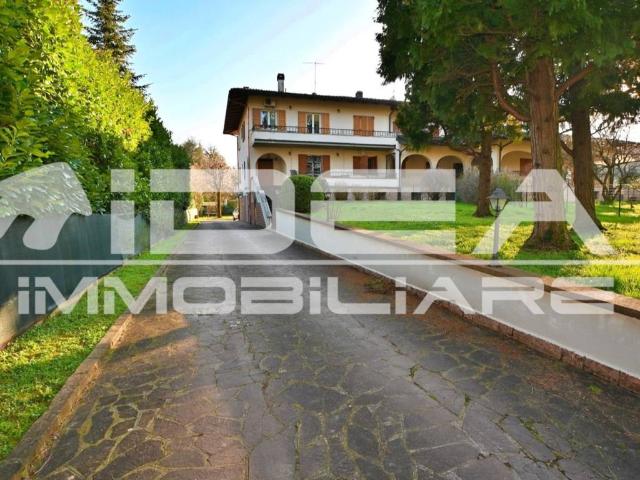 Villa in vendita a Castelnuovo Rangone MO