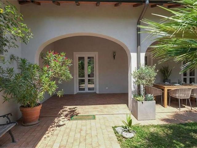 Villa in vendita a Castelnuovo Rangone MO