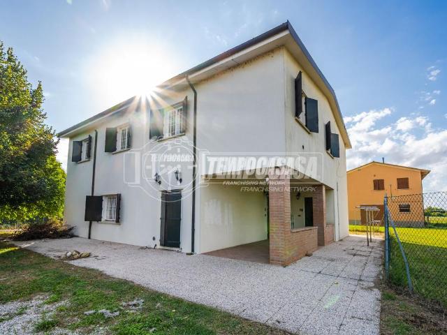 Villa in vendita a Castenaso