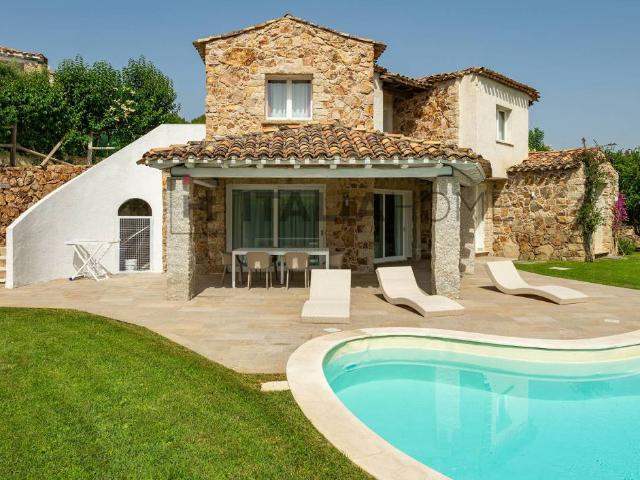 Villa in vendita a Castiadas CA