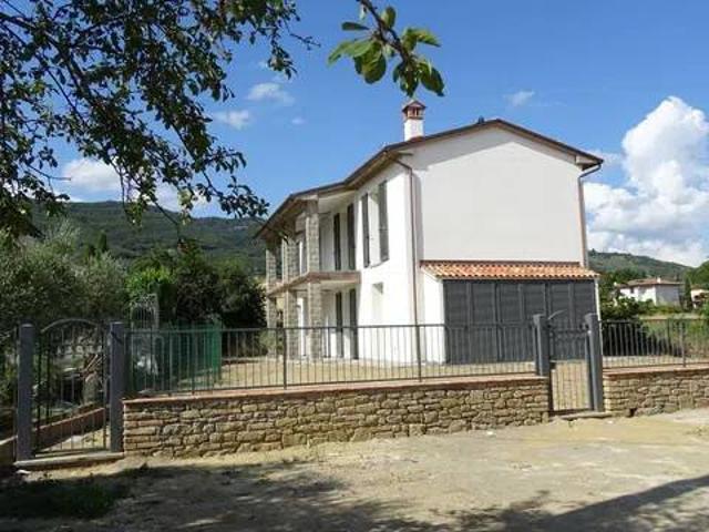 Villa in vendita a Castiglion Fiorentino AR