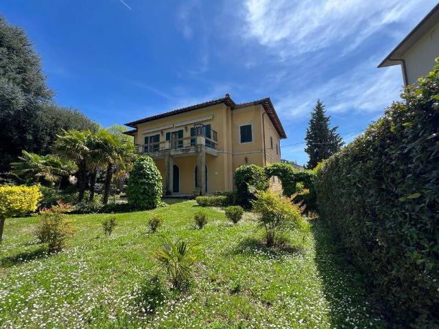Villa in vendita a Castiglion Fiorentino AR