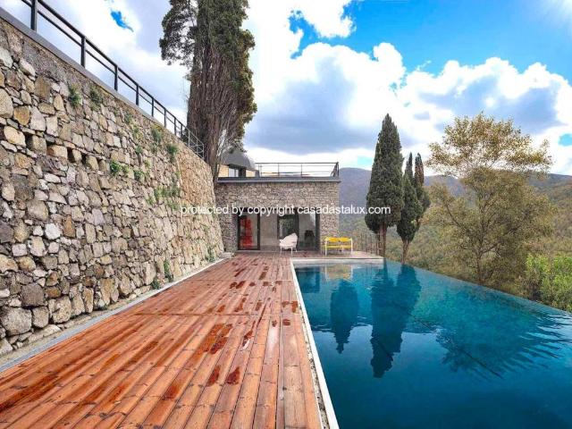 Villa in vendita a Castiglione Chiavarese GE