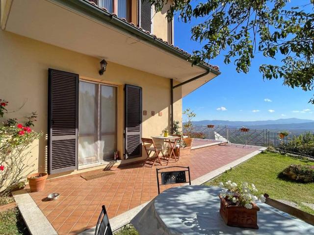 Villa in vendita a Castiglione d'Orcia SI