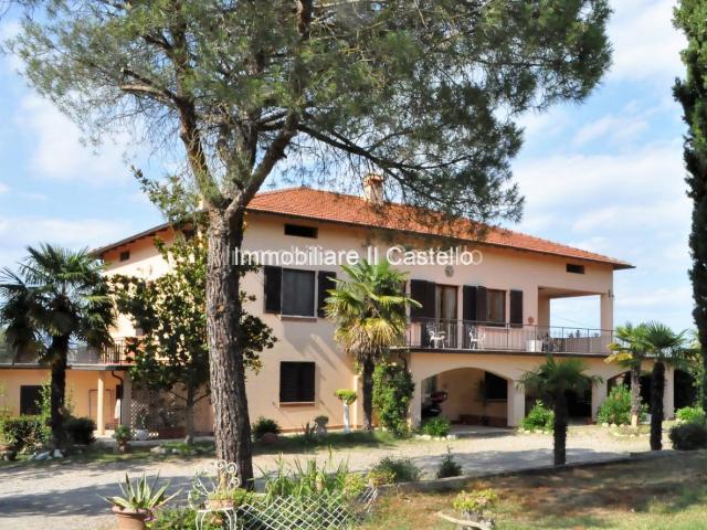 Villa in vendita a Castiglione Del Lago