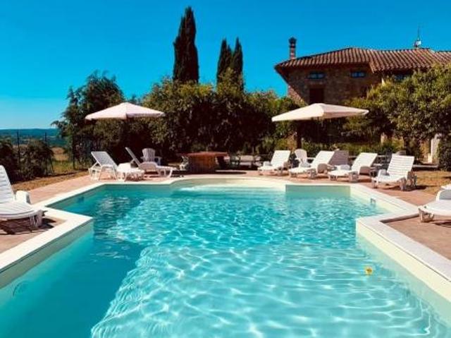 Villa in vendita a Castiglione Del Lago