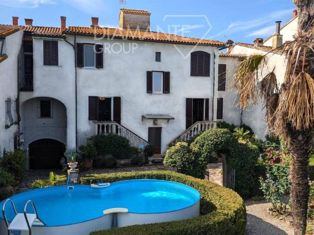 Villa in vendita a Castiglione del Lago PG
