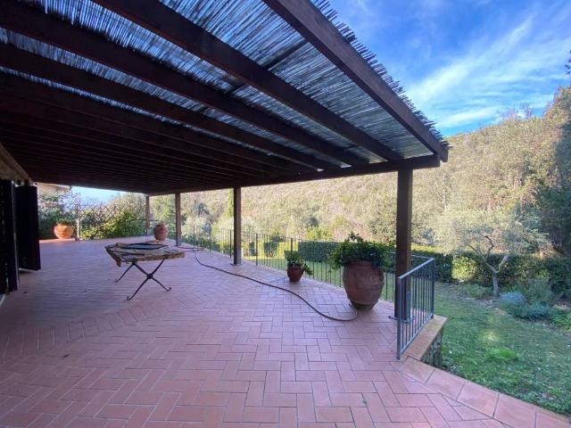 Villa in vendita a Castiglione della Pescaia GR
