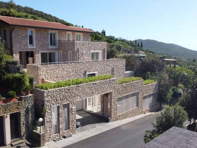 Villa in vendita a Castiglione della Pescaia GR
