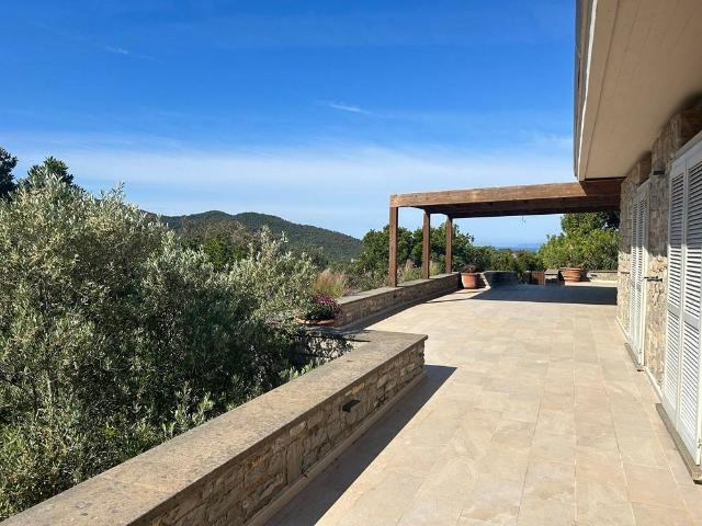 Villa in vendita a Castiglione della Pescaia GR