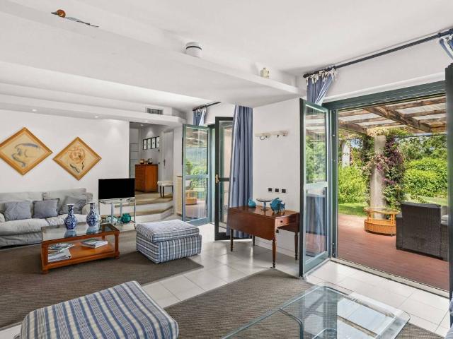 Villa in vendita a Castiglione della Pescaia GR