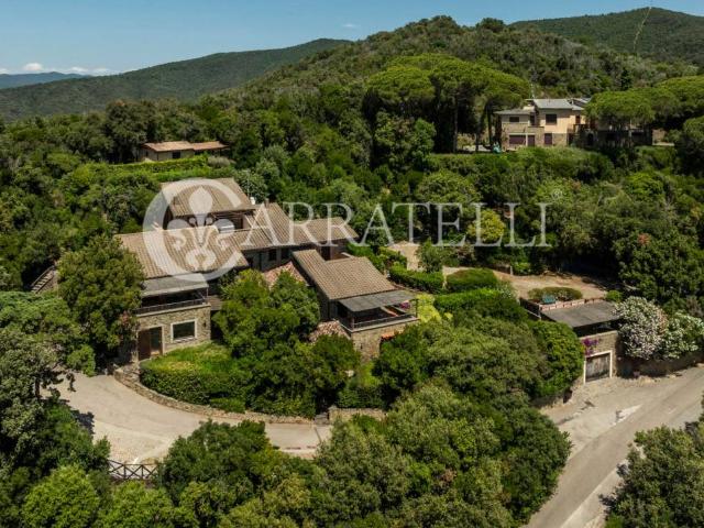 Villa in vendita a Castiglione della Pescaia GR