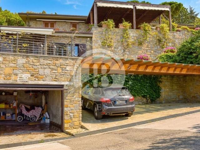 Villa in vendita a Castiglione della Pescaia GR