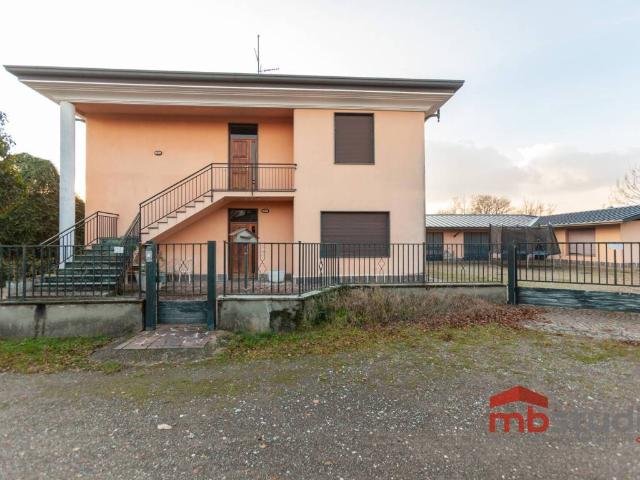 Villa in vendita a Castiglione Olona VA
