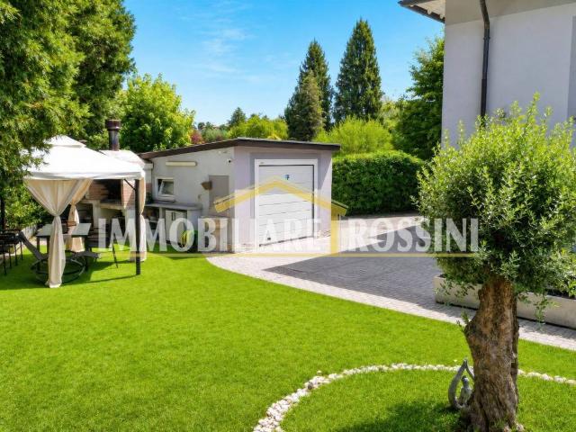 Villa in vendita a Castiglione Olona VA