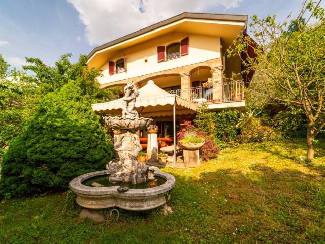 Villa in vendita a Castiglione Torinese TO
