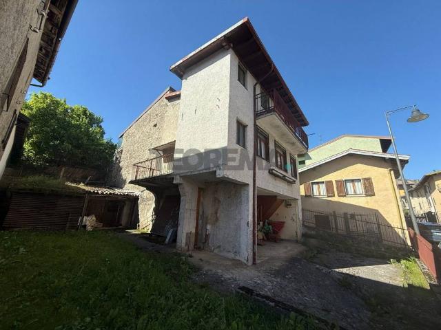 Villa in vendita a Castione della Presolana BG