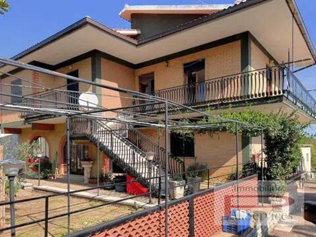 Villa in vendita a Castro dei Volsci FR