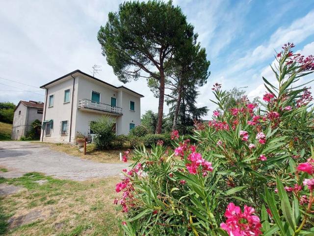 Villa in vendita a Castrocaro Terme e Terra del Sole FC