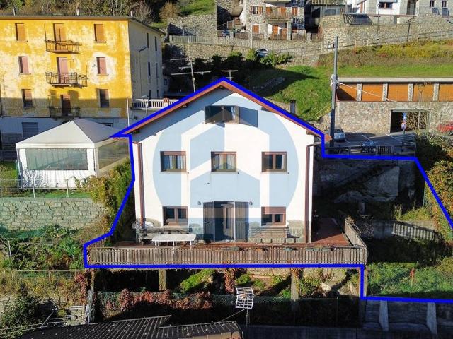 Villa in vendita a Cevo BS