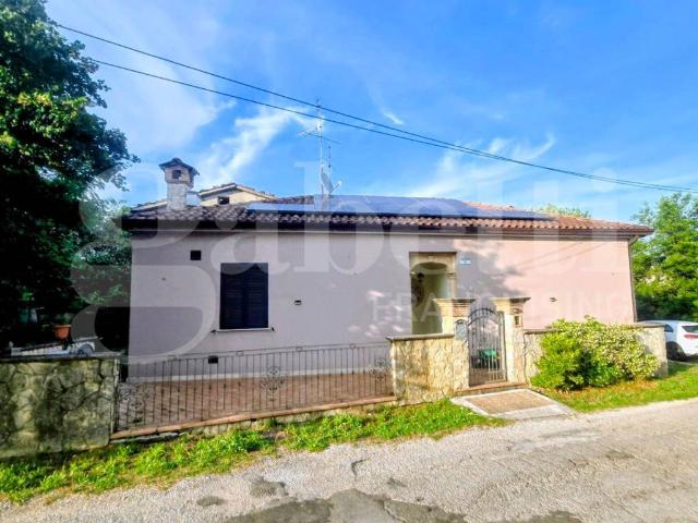 Villa in vendita a Ceccano FR