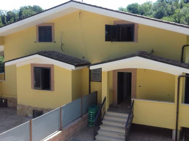 Villa in vendita a Ceccano FR
