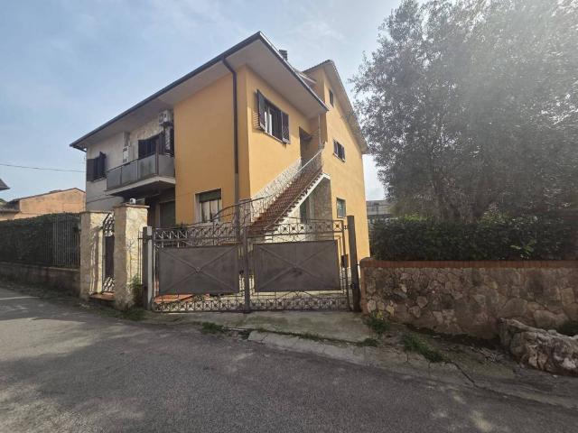 Villa in vendita a Ceccano FR