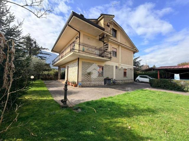 Villa in vendita a Ceccano FR