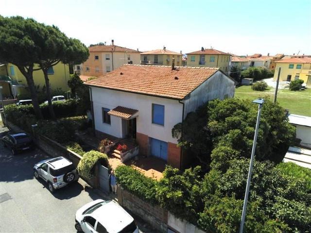 Villa in vendita a Cecina LI