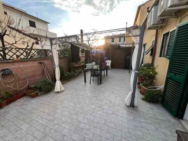 Villa in vendita a Cecina LI