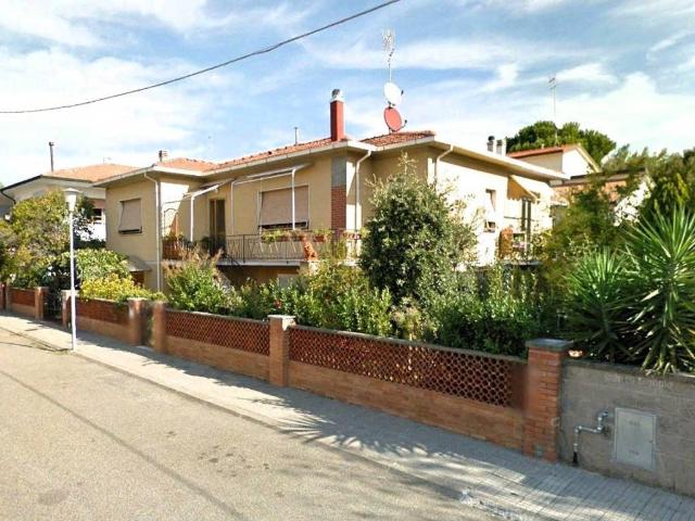 Villa in vendita a Cecina LI