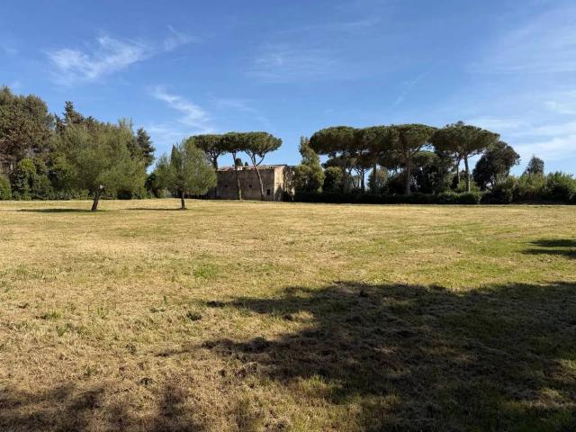 Villa in vendita a Cecina LI