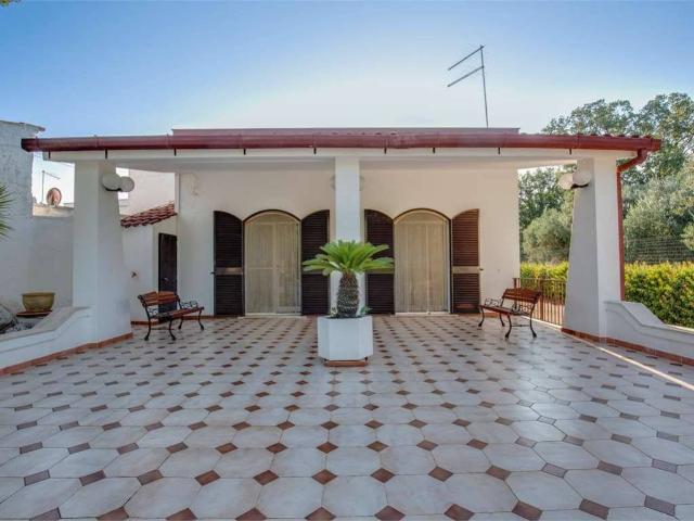 Villa in vendita a Ceglie Messapica BR