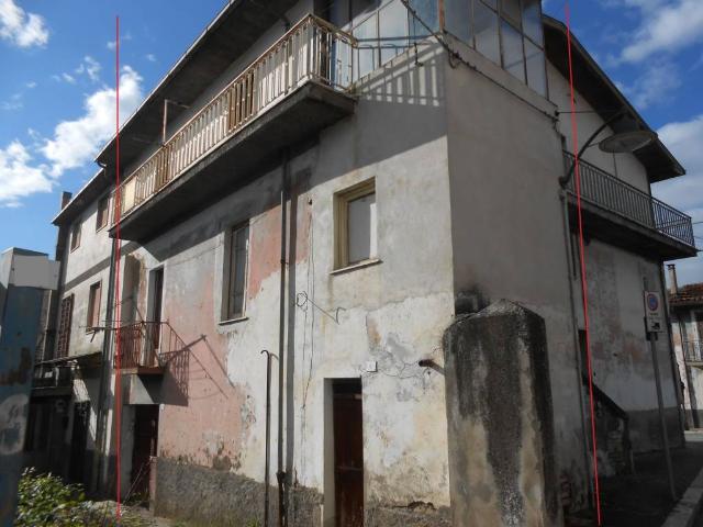 Villa in vendita a Celano AQ