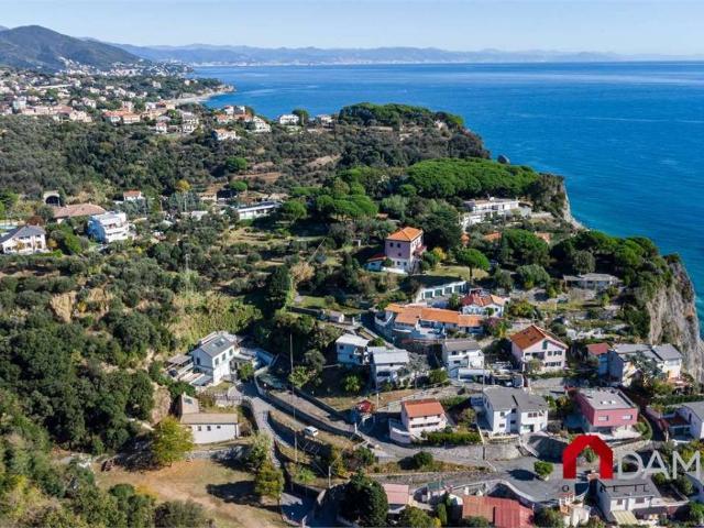 Villa in vendita a Celle Ligure SV