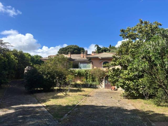 Villa in vendita a Celle Ligure SV