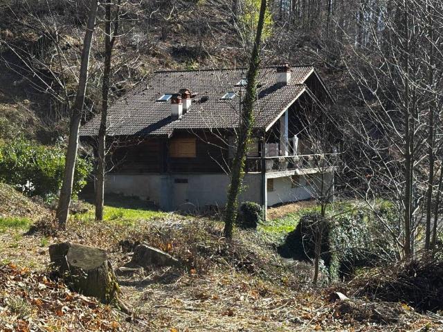 Villa in vendita a Cellio con Breia VC