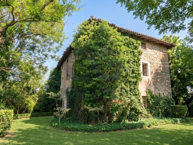 Villa in vendita a Cento FE
