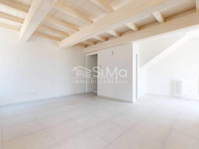 Villa in vendita a Cento FE
