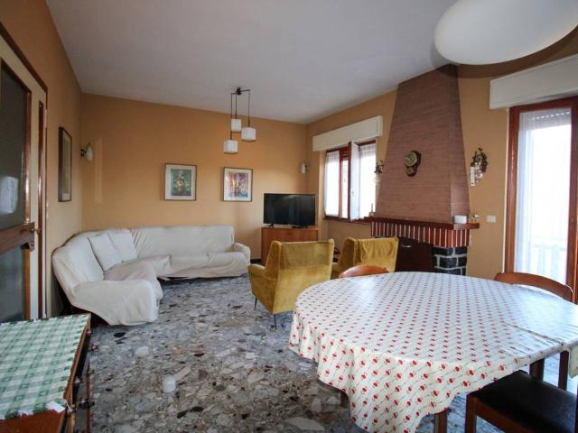 Villa in vendita a Centro Valle Intelvi CO