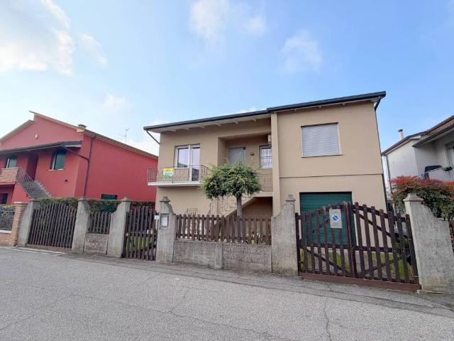 Villa in vendita a Cerea VR