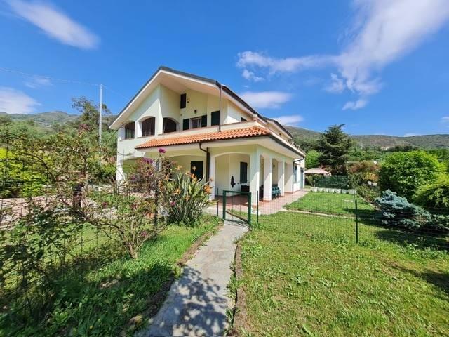 Villa in vendita a Ceriale SV