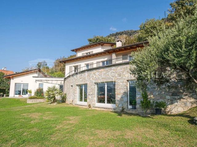Villa in vendita a Cernobbio CO