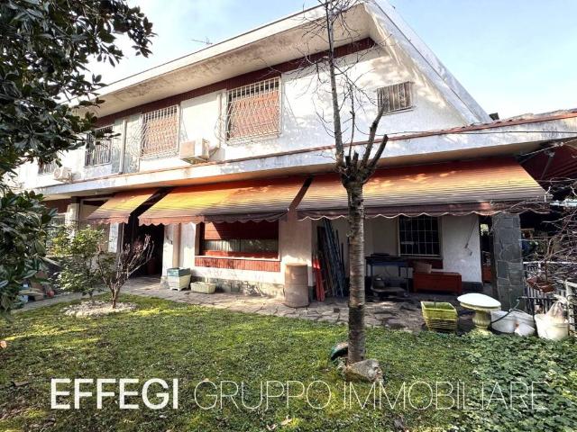 Villa in vendita a Cernusco sul Naviglio MI