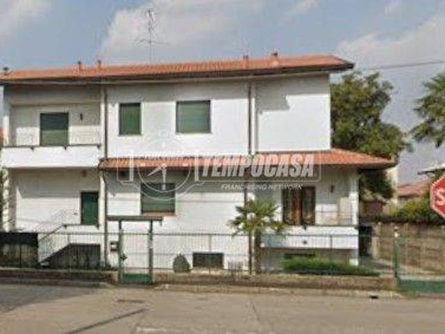 Villa in vendita a Cerro Maggiore MI