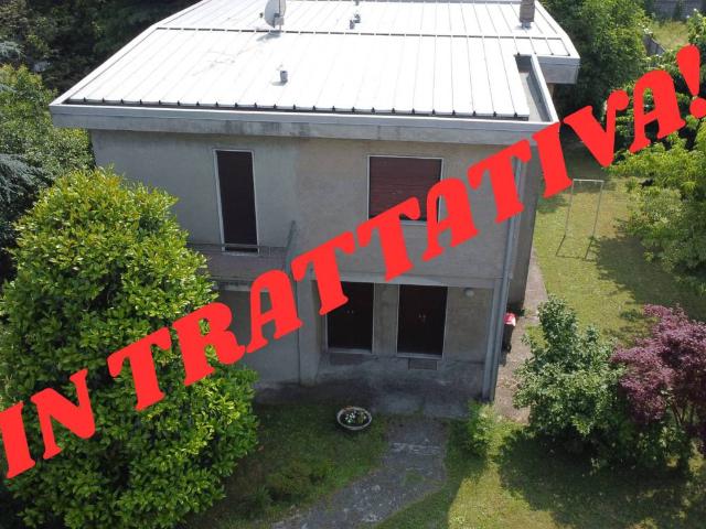 Villa in vendita a Cerro Maggiore MI