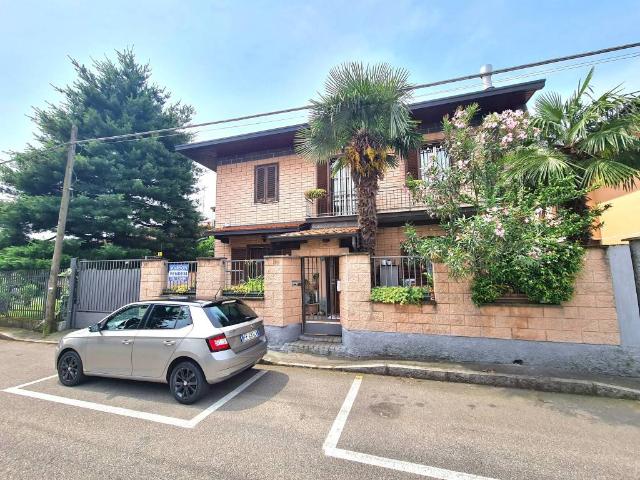 Villa in vendita a Cerro Maggiore MI