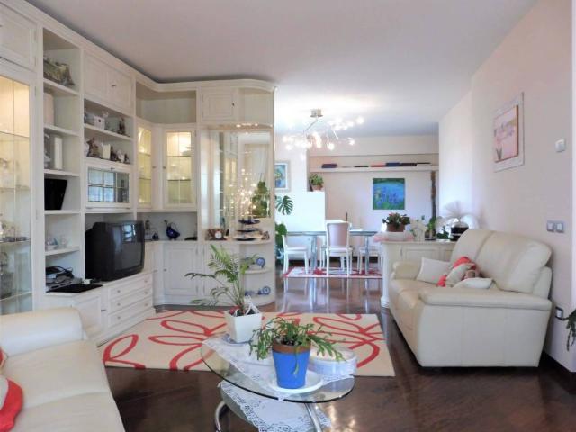 Villa in vendita a Cerreto Guidi FI