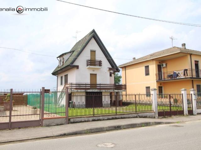 Villa in vendita a Certosa di Pavia PV